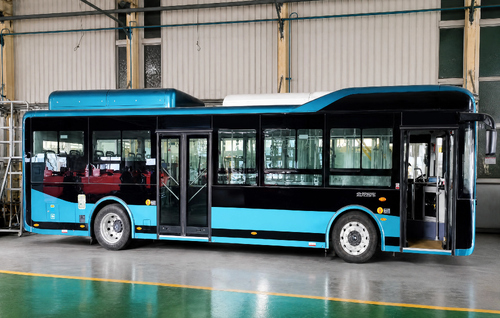 Laatste bedrijfsblogs EVLINK werkt samen met CATL en Xiamen King Long aan een 600V 20kW vloeibaargekoeld BTMS-project